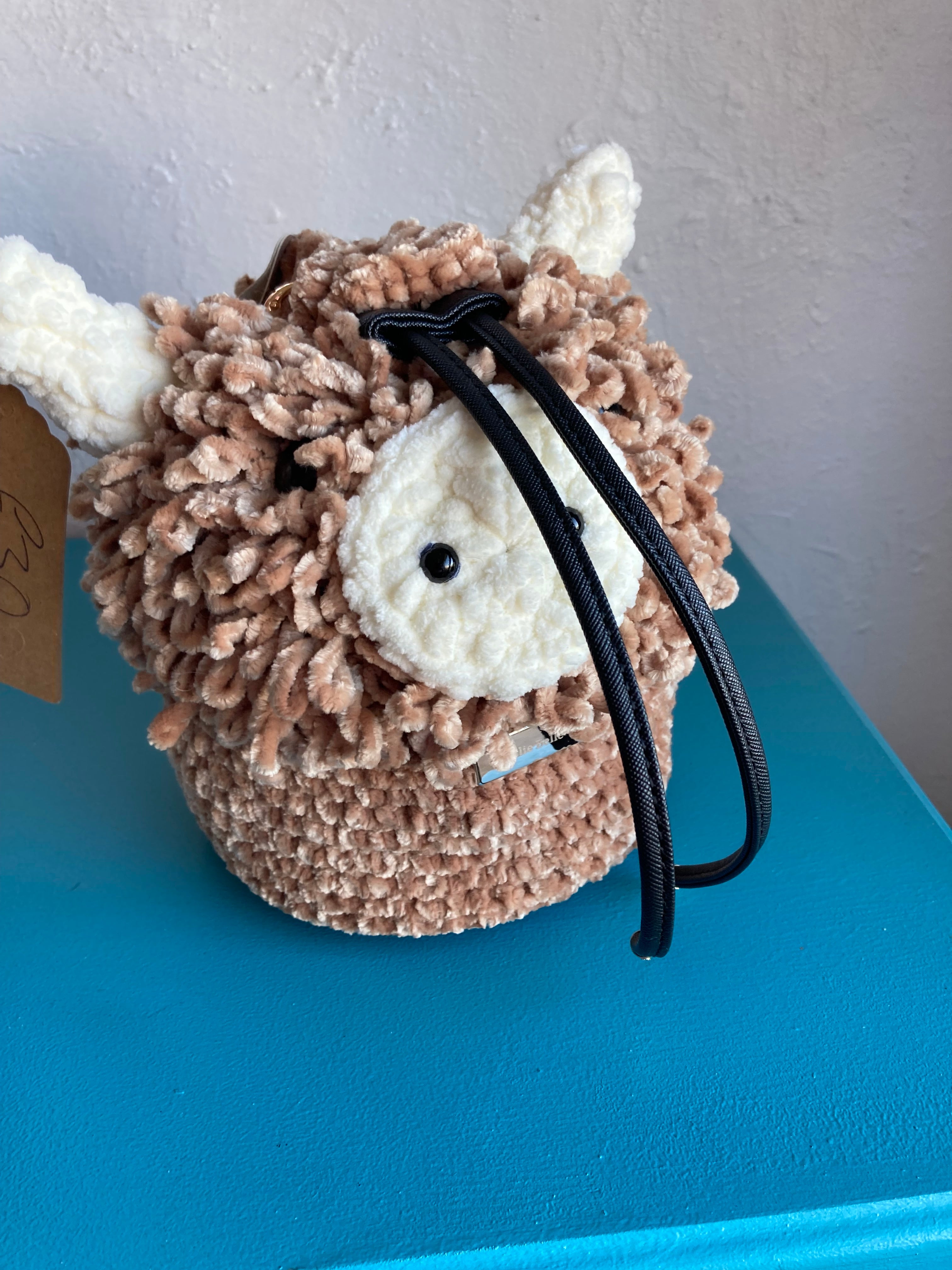 Handmade Crocheted Highland Coo Bucket Bag – Chenille Yarn & Faux Leather Base