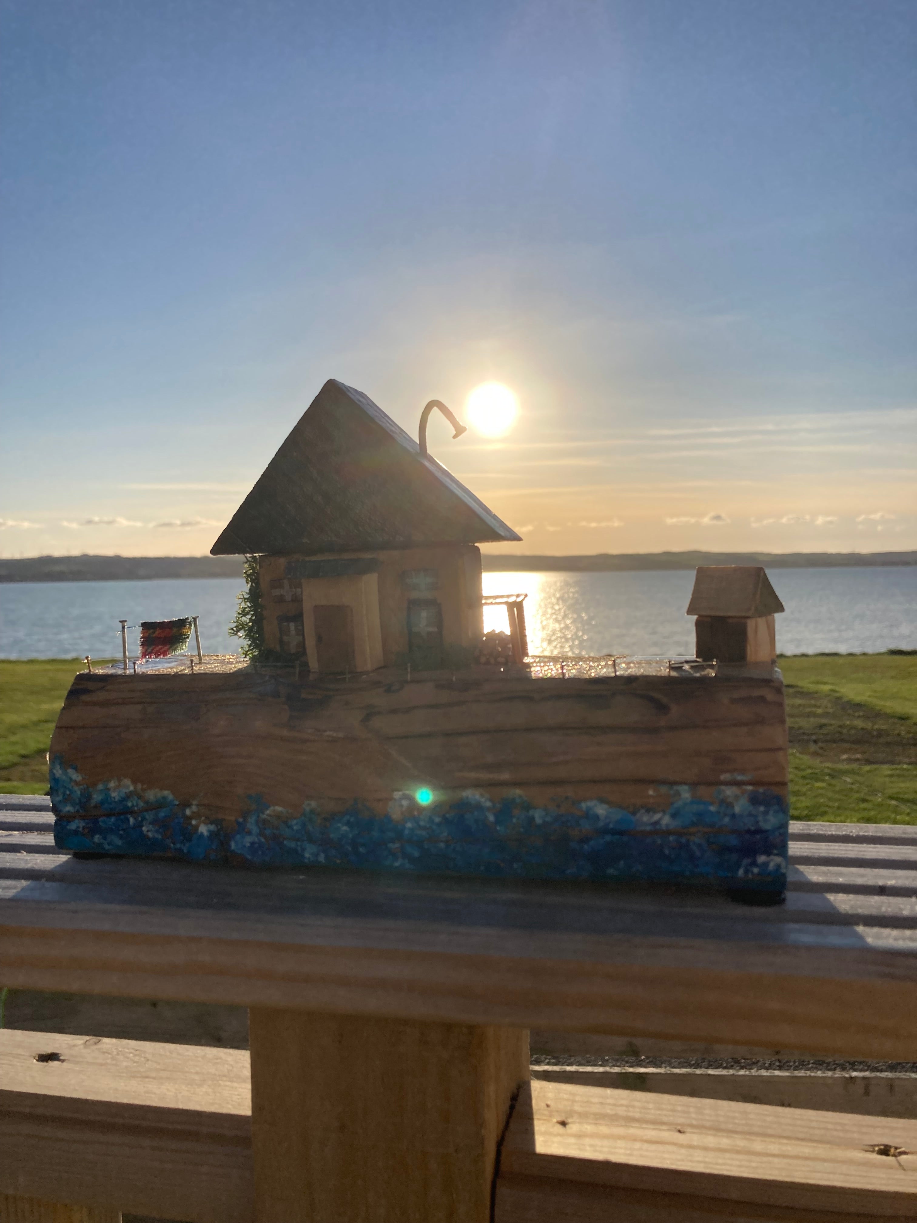 Cottage on the Cliff – Handmade Driftwood Scene